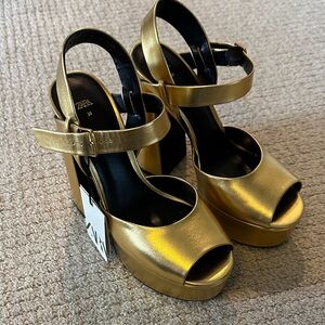 Zara Metallic Gold Platform Sandals